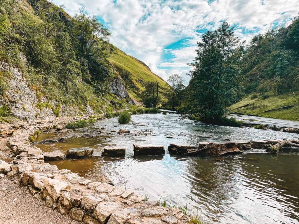 Dovedale | Peak District Walks | Walks near Ashbourne | Ilam walking route | Dovedale walk